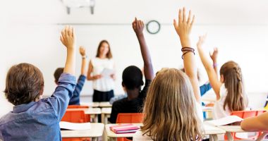 Stire din Cultură-Educație : Șapte elevi constănțeni vor participa la etapa națională a Olimpiadei de lingvistică „Solomon Marcus”