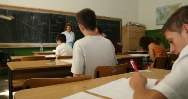 Stire din Cultură-Educație : VEȘTI MINUNATE PENTRU ELEVII OLIMPICI / Anunț important de la Ministerul Cercetării