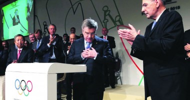 Stire din Sport : Jacques Rogge a înmânat cheile CIO succesorului său, Thomas Bach