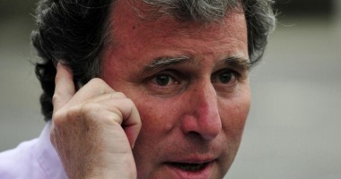 Stire din Actualitate : Membru al Cabinetului britanic, criticat pentru o declarație despre impactul imigrației românilor