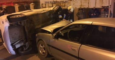 Accident rutier: o mamă cu doi copii, la spital - 2