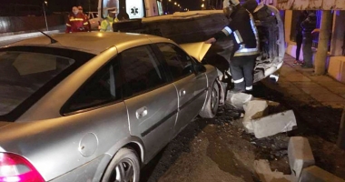 Accident rutier: o mamă cu doi copii, la spital - 3