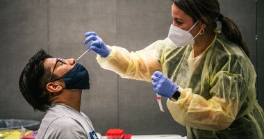 Stire din Social : Încă un caz de infecţie cu Omicron, confirmat în ţară. Este al 11-lea la nivel naţional