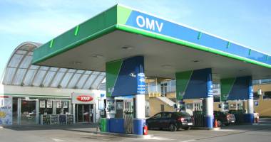 Stire din Economie : OMV își vinde benzinăriile. Conducerea companiei a făcut anunțul