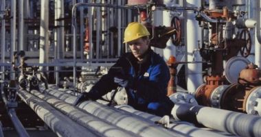 Stire din Economie : Omv Petrom a anunțat descoperirea a noi resurse de gaze în Oltenia