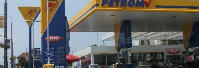Stire din Economie : Petrom a scumpit benzina