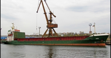O navă încărcată cu grâu S-A SCUFUNDAT ÎN MAREA NEAGRĂ