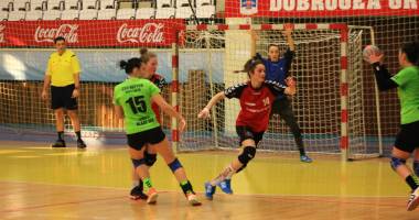 Handbal: CSU Neptun a pierdut meciul cu HCF Piatra Neamț, scor 29-34 - 5