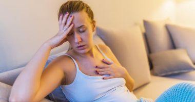 Stire din Sănătate : Medic, despre problemele cardiace: "Femeile, spre deosebire de bărbați, au simptome atipice"