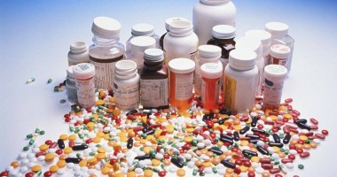 Stire din Sănătate : Prețul medicamentelor generice, stabilit în lunile următoare