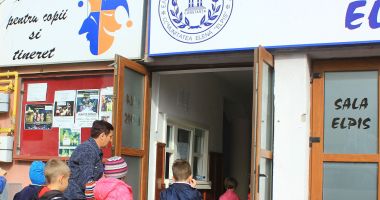 Stire din Cultură-Educație : O nouă premieră la Teatrul "Căluțul de Mare"