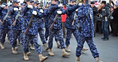 Stire din Eveniment : O nouă serie de marinari militari și infanteriști români, la Forțele Navale Române