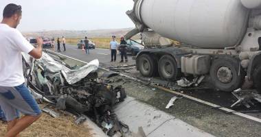 IMAGINI ȘOCANTE. Impact frontal, șoferul este în comă - 2