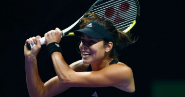 Stire din Sport : Tenis / Ivanovic a învins-o pe Bouchard, la Turneul Campioanelor