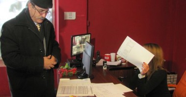 Stire din Social : ATENȚIE MARE / Falși comisari de la OPC fac legea la Constanța