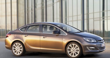 "Porți deschise între 22 - 27 octombrie la Rădăcini Motors Constanța". Este prezentată noua gamă Opel Astra! - 3