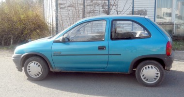 Stire din Eveniment : Opel Corsa furat din Olanda, găsit la Negru Vodă