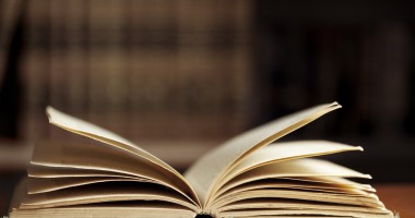 Stire din Cultură-Educație : Scriitor american, interzis la Biblioteca Națională din București. Care este motivul