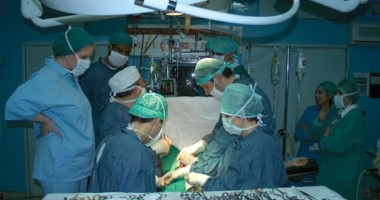 Stire din Eveniment : Medicii din Belgia i-au făcut un chiuretaj, în loc să o opereze la mână!