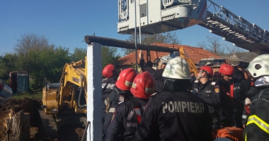 Stire din Social : Copilul salvat din puț, în stare stabilă