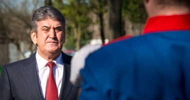 Stire din Politică-Administrație : Gabriel Oprea, trimis în judecată pentru abuz în serviciu