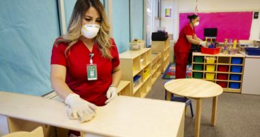Stire din Cultură-Educație : Opt unităţi de învăţământ din municipiul Constanţa, în cursuri online, timp de două săptămâni