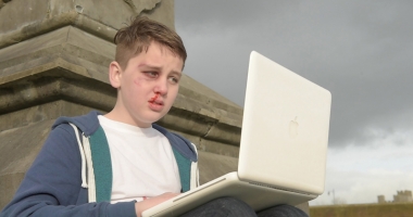 Stire din Cultură-Educație : Ora de net! Campanie pentru siguranța copiilor pe internet