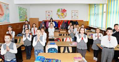 Stire din Cultură-Educație : Ce se întâmplă cu religia în școli. Rugăciuni sau… fizică cuantică?