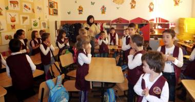 ÎPS Teodosie:"Cine ar renunța, dintre părinți, la ora de Religie ar mutila propriul copil" - 2