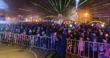 Galerie foto. Feerie la Constanța. A fost inaugurat Orășelul Copiilor - 8