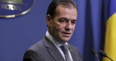 Stire din Politică-Administrație : Orban: Voi cere parlamentarilor PNL să investigheze posibilitatea de a o demite pe Renate Weber