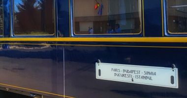 Stire din Social : Trenul Orient Express a revenit în România pentru prima oară în ultimii trei ani