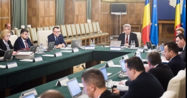 Stire din Politică-Administrație : Ședința extraordinară de guvern pentru noile măsuri fiscale, amânată din nou?