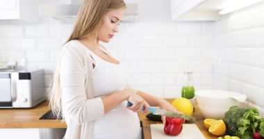 O sarcină sănătoasă este dependentă de alimentele de culoare verde