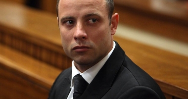 Stire din Actualitate : Oscar Pistorius ar fi încercat să se sinucidă