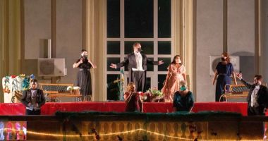 Stire din Cultură-Educație : Spectacolul „O sole mio”, pe scena Teatrului „Oleg Danovski”