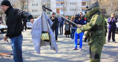 Galerie foto. Spectacol de Ziua Poliției. Ostatic eliberat și bombă detonată, în centrul Constanței - 17