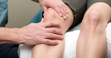 Stire din Sănătate : Osteoporoza face ravagii și în rândul bărbaților. Metode de tratament