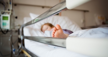 Semnal de alarmă pentru părinți ! Osteoporoza poate apărea și la copii