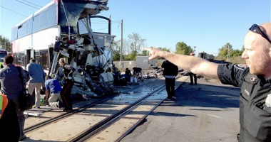 Stire din Actualitate : ACCIDENT TERIBIL DE TREN: Cel puțin șase morți și 30 de răniți