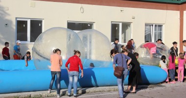 Stire din Politică-Administrație : Sprijin pentru locuitorii din Ovidiu