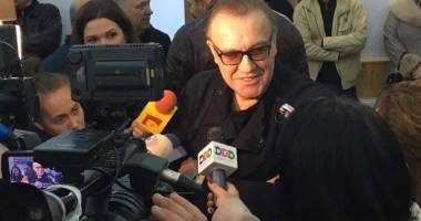 Stire din Politică-Administrație : Primarul George Scupra a inaugurat Centrul Cultural "Gabriel Cotabiță"