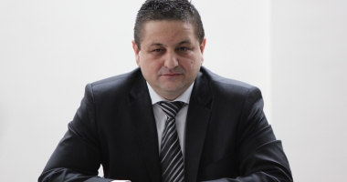 Stire din Economie : Ovidiu Cupșa a pus-o de-o colaborare  cu americanii
