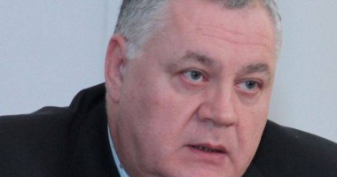Stire din Cultură-Educație : Președintele Societății Române de Radiodifuziune, Ovidiu Miculescu, găsit incompatibil