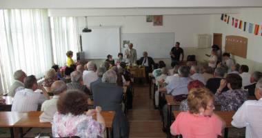 Liceul "Ovidius" - înapoi în bănci după jumătate de veac de la absolvire - 4