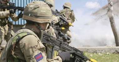 Stire din Actualitate : PREȘEDINTELE UCRAINEI: Forțele armate ucrainene sunt "în stare de ALERTĂ TOTALĂ"