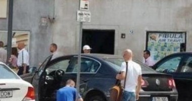 INGENIOZITATE FĂRĂ MARGINI: Cum și-a deblocat un român roata mașinii - 2