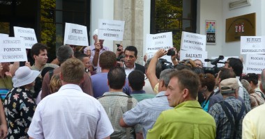 Chiru strânge semnături pentru demiterea primarului Constanței