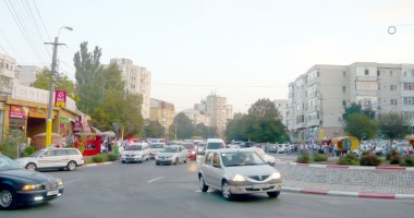 Galerie FOTO. Focuri de armă în Constanța. Limuzină ciuruită de polițiști - 4