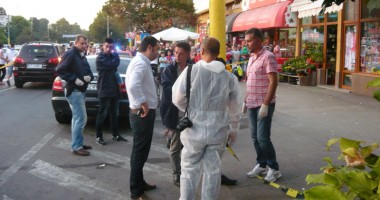 Galerie FOTO. Focuri de armă în Constanța. Limuzină ciuruită de polițiști - 8